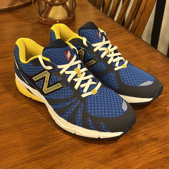 New Balance MR890BY 890 shoes sneakers new running Men’s Size 8.5 - Picture 2 of 14